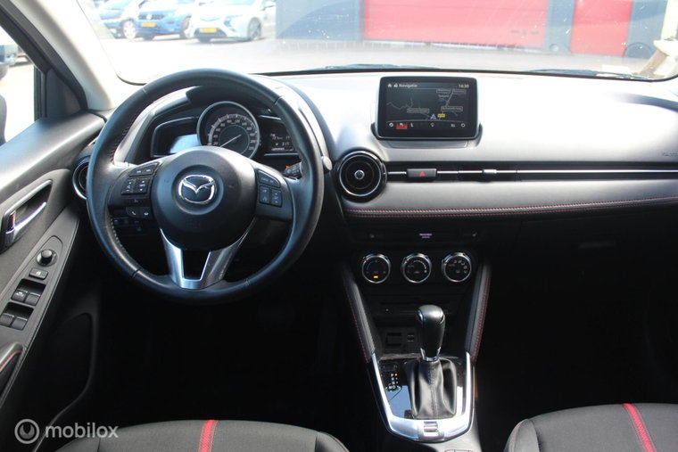 Vehicle Image 11