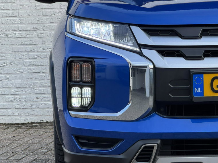 Vehicle Image 22