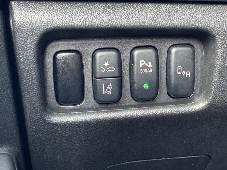 Vehicle Image 26