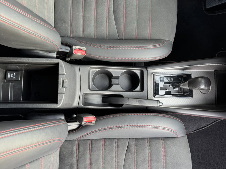 Vehicle Image 35