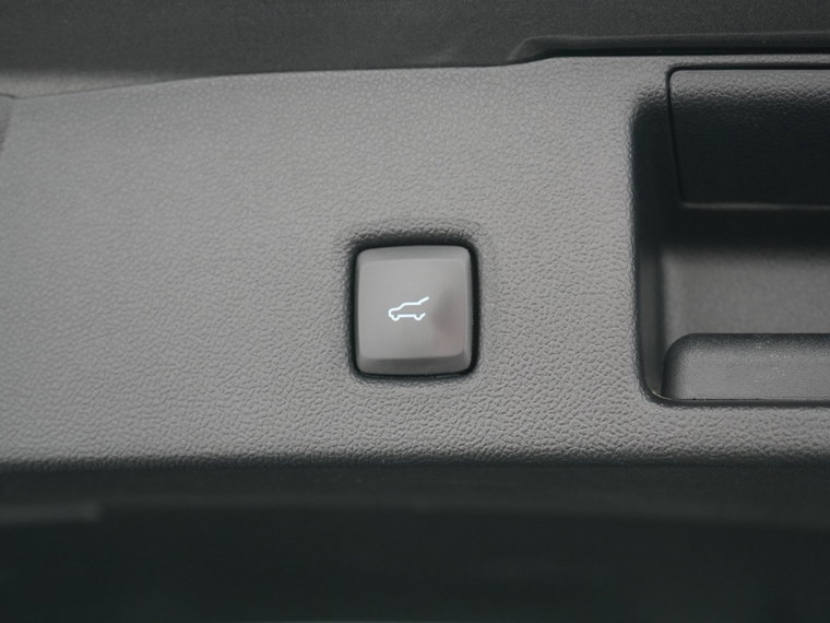 Vehicle Image 39