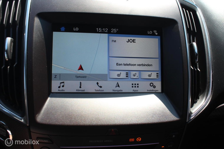 Vehicle Image 23