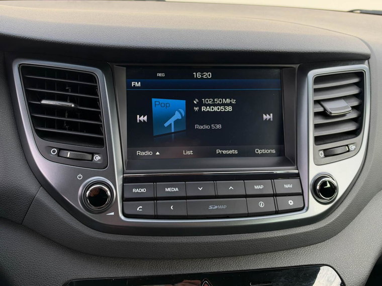 Vehicle Image 22