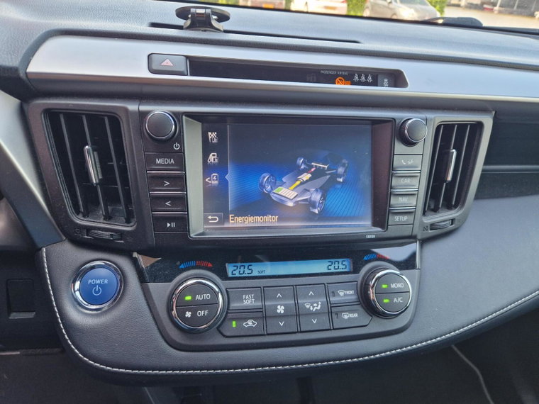 Vehicle Image 27