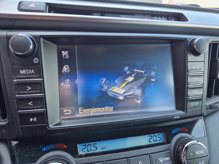 Vehicle Image 30