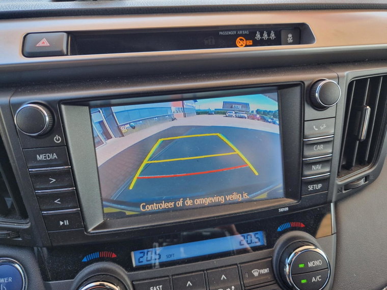 Vehicle Image 35