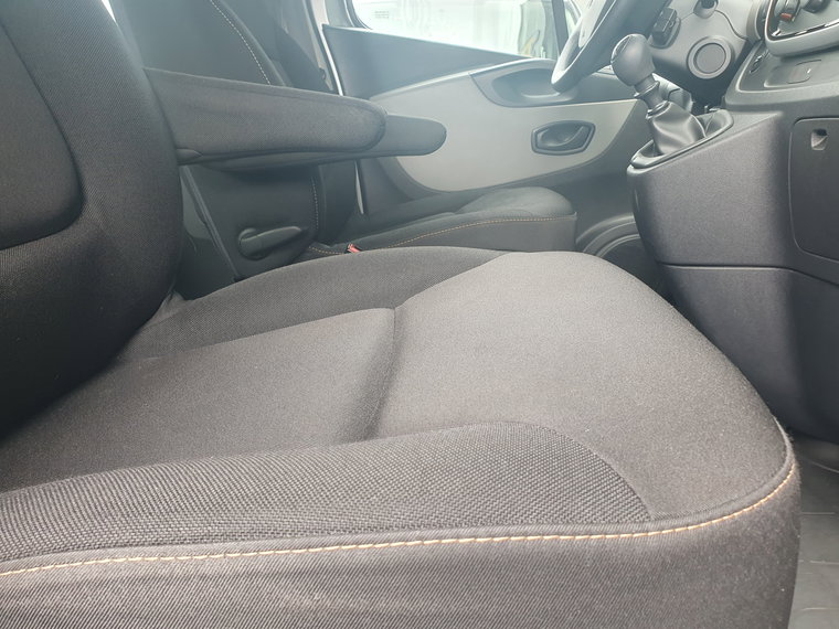 Vehicle Image 40