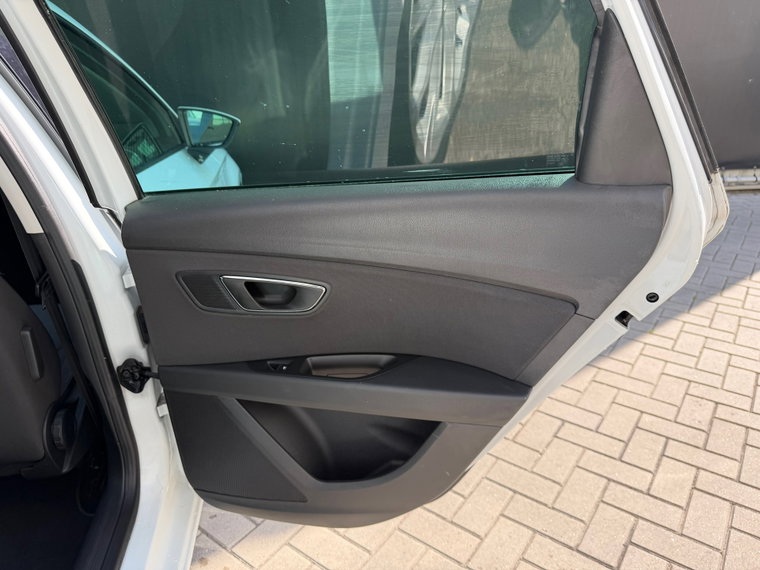 Vehicle Image 24