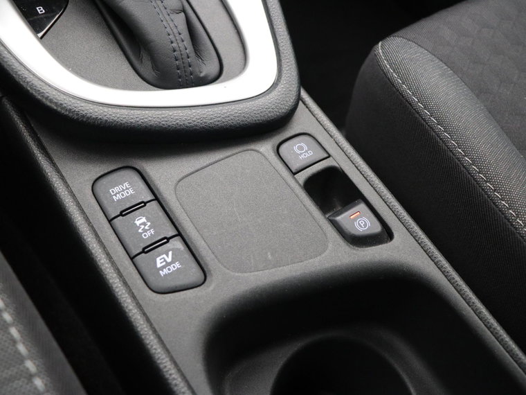 Vehicle Image 24