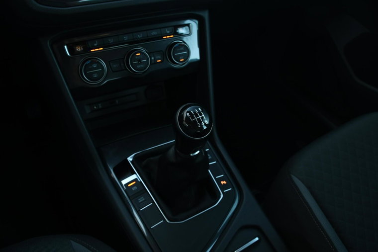 Vehicle Image 27