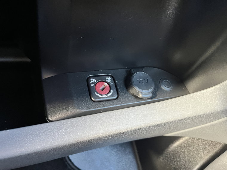 Vehicle Image 40