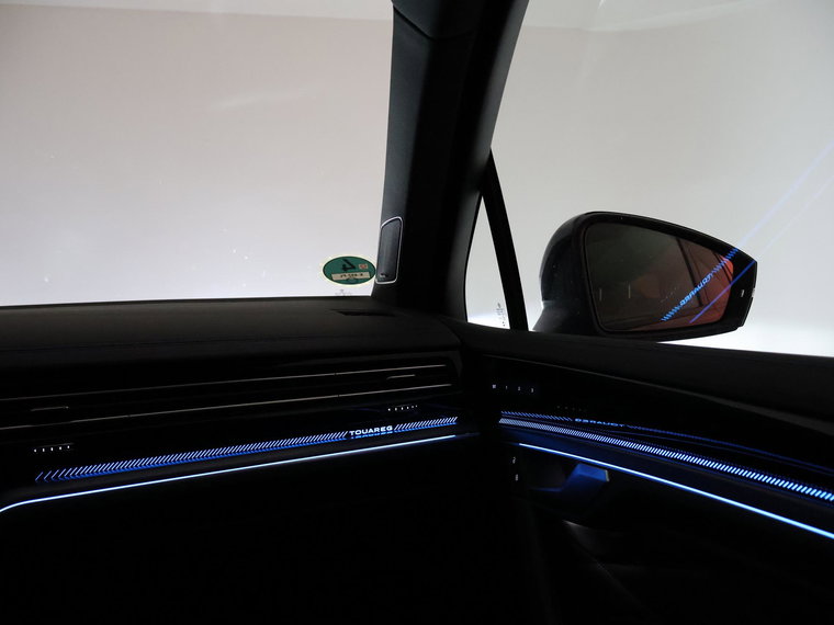 Vehicle Image 38