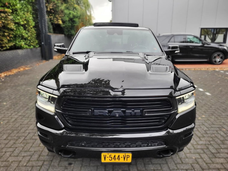 Vehicle Image 23