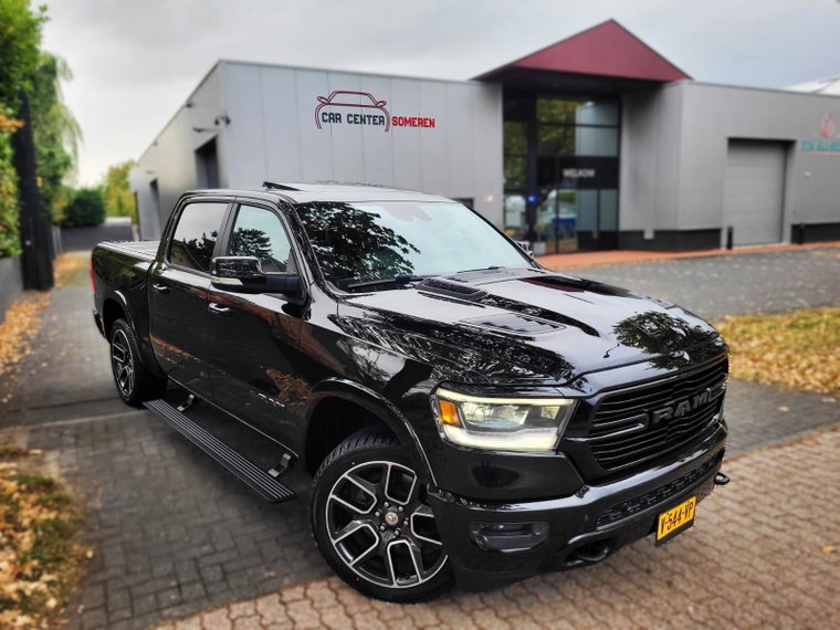 Vehicle Image 35