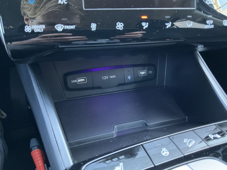 Vehicle Image 33