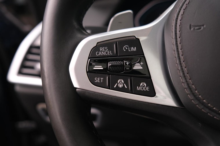 Vehicle Image 39