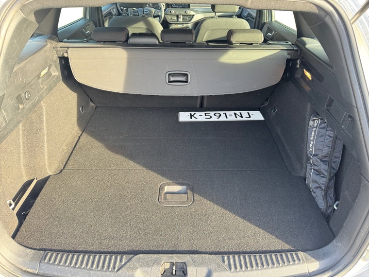 Vehicle Image 26