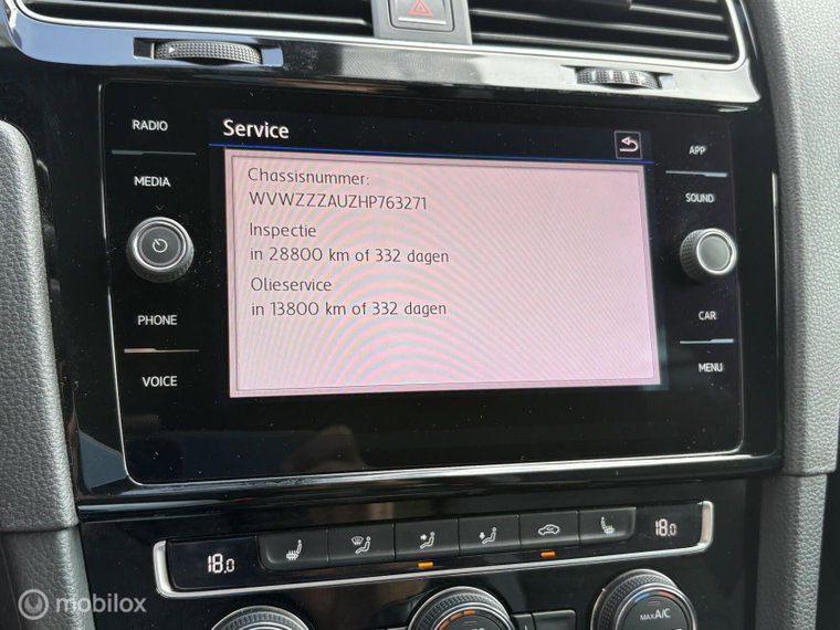 Vehicle Image 17