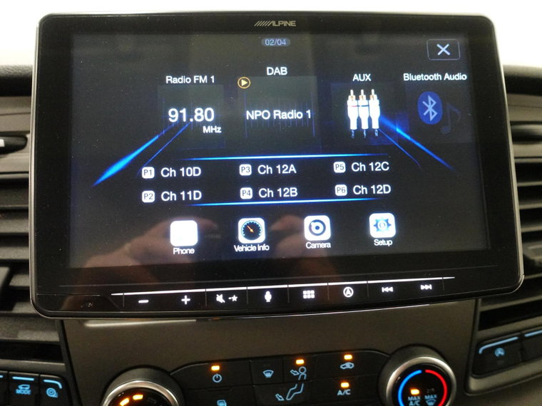 Vehicle Image 13