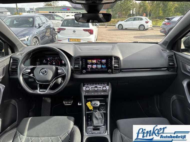 Vehicle Image 32