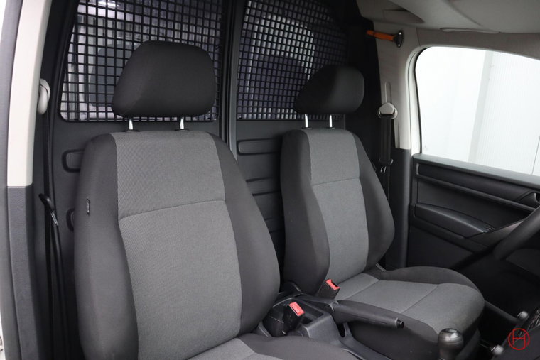 Vehicle Image 37