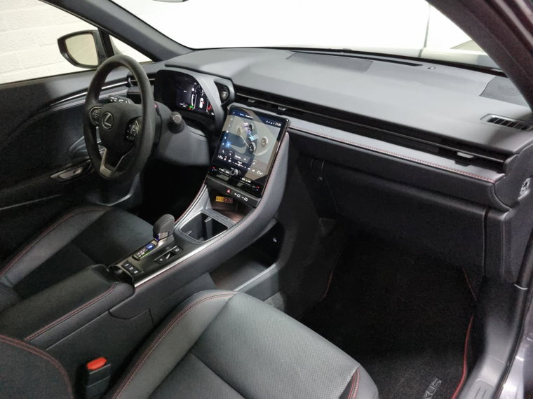 Vehicle Image 18