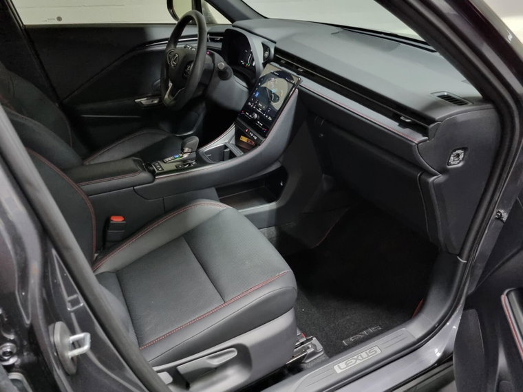 Vehicle Image 19