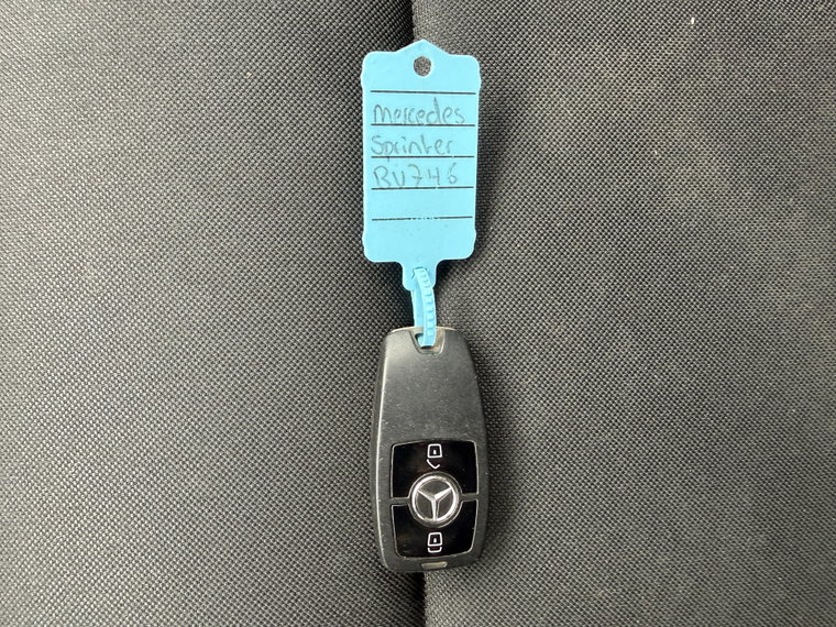Vehicle Image 29