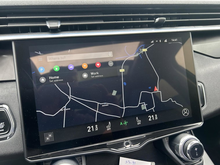 Vehicle Image 16