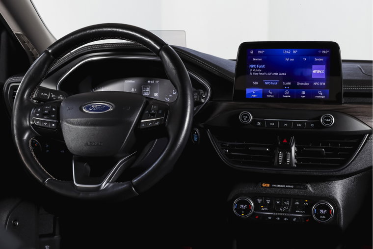 Vehicle Image 39