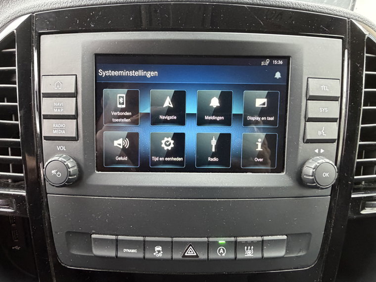 Vehicle Image 38