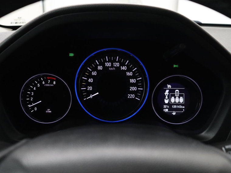 Vehicle Image 22