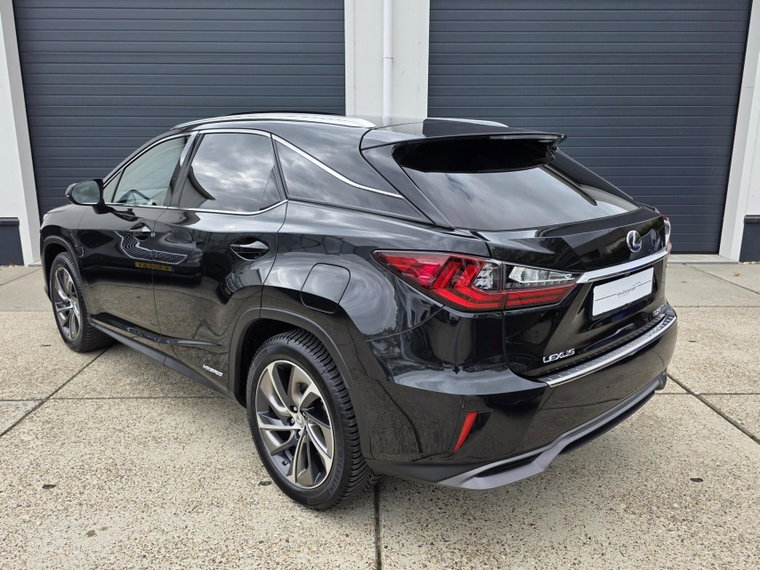 Vehicle Image 23