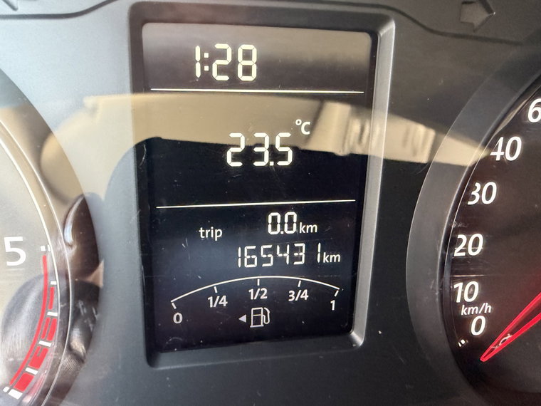Vehicle Image 17