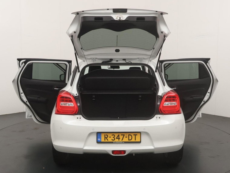 Vehicle Image 21