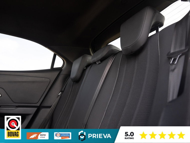 Vehicle Image 38