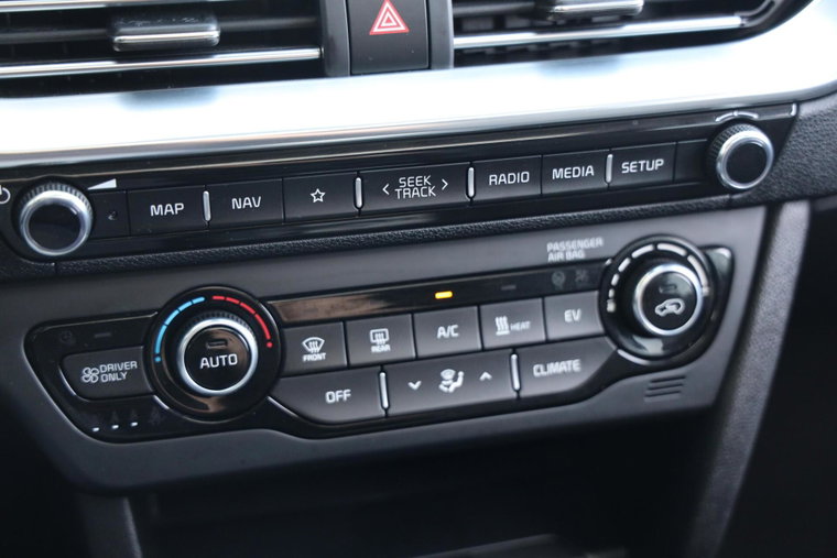 Vehicle Image 28