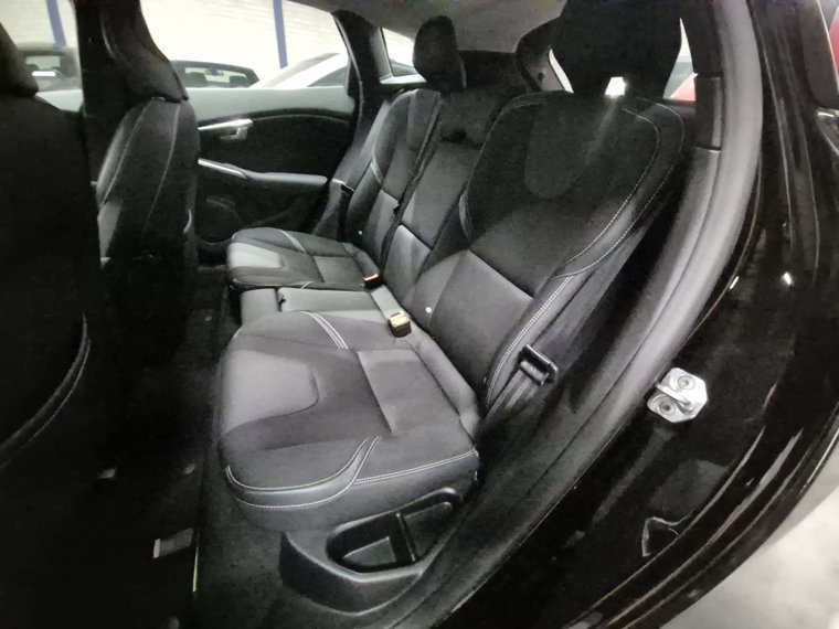 Vehicle Image 48