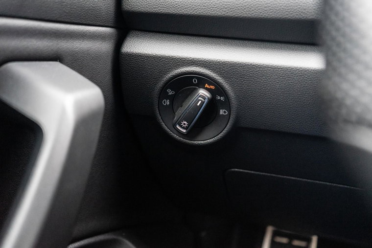 Vehicle Image 27