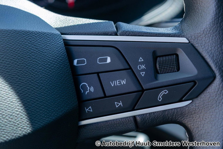 Vehicle Image 27
