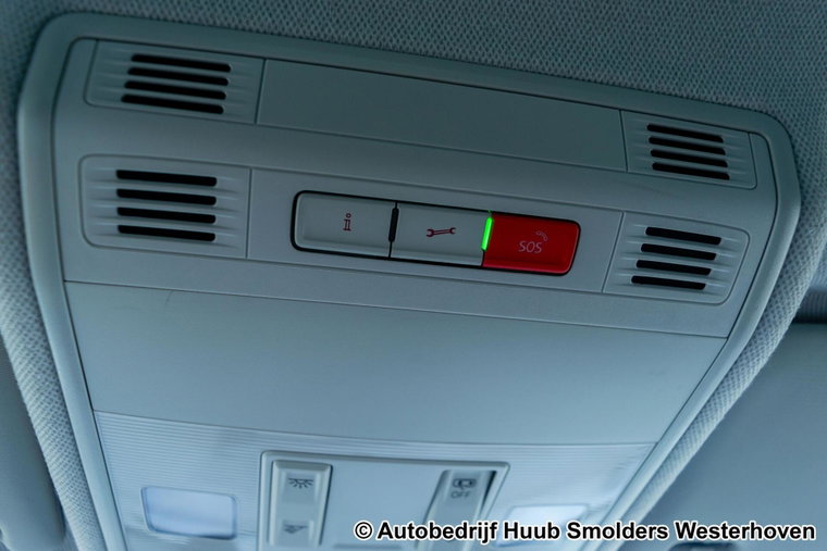 Vehicle Image 46