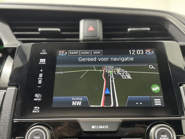 Vehicle Image 23
