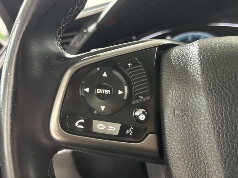Vehicle Image 28