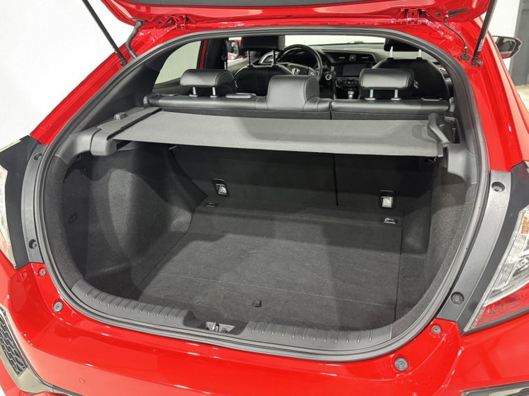 Vehicle Image 37