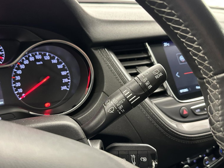 Vehicle Image 24
