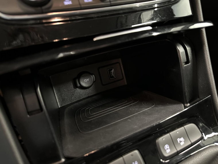Vehicle Image 37