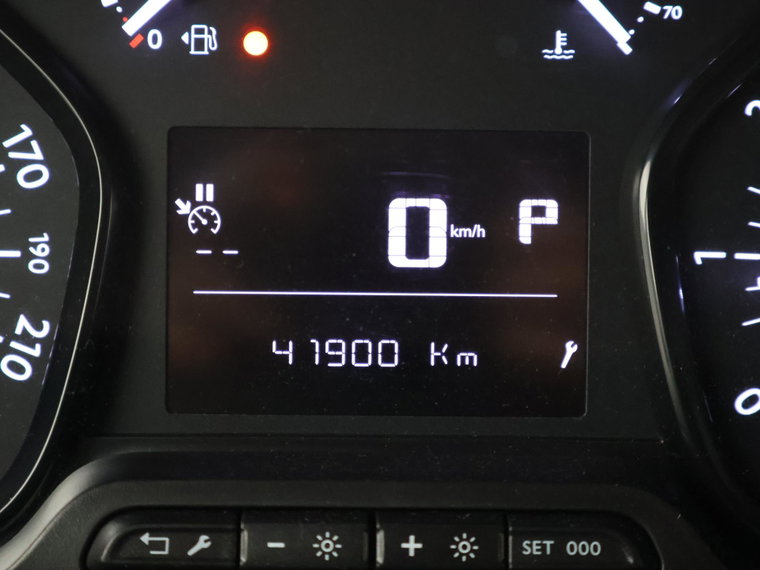 Vehicle Image 34