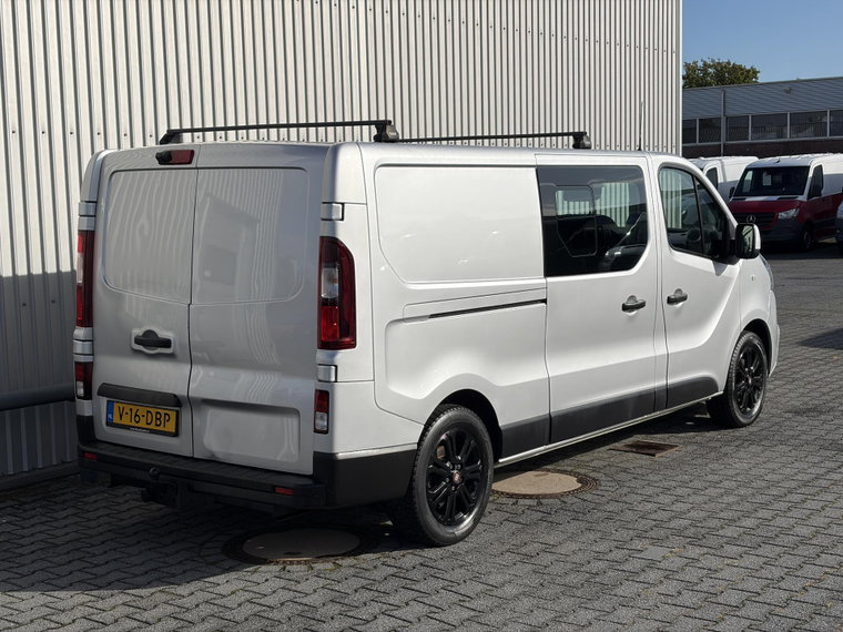 Vehicle Image 26