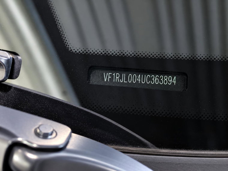 Vehicle Image 30
