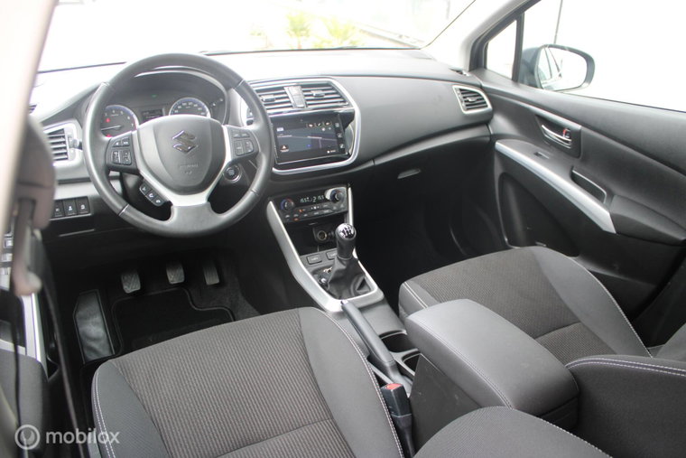 Vehicle Image 21